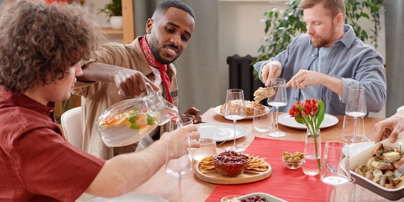Meet Bisexual Singles over Brunch in Warrington