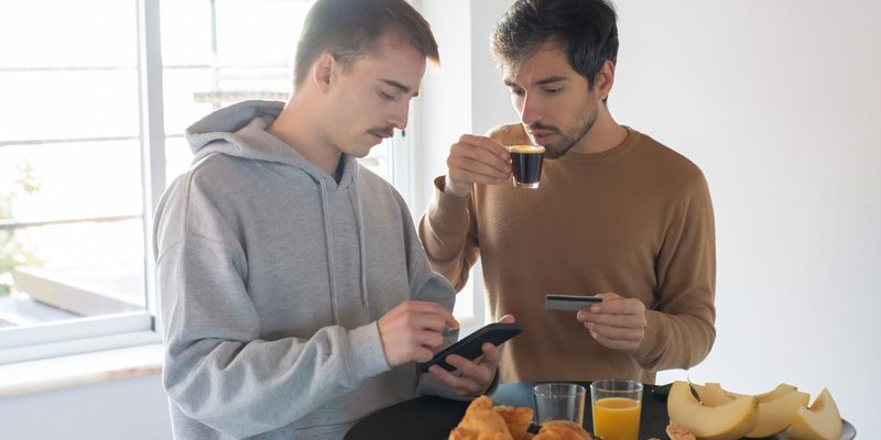 Meet New People over Brunch in Bournemouth