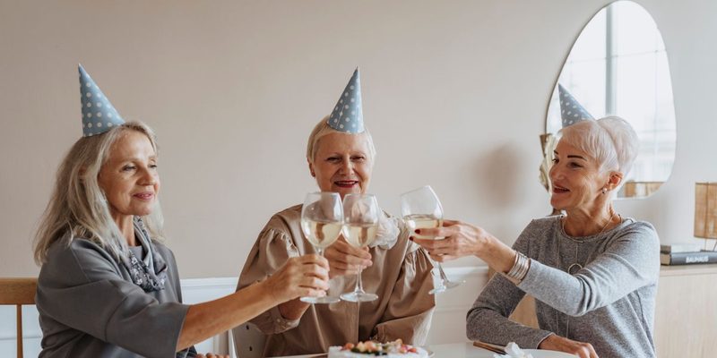 Meet Lesbian Singles over Brunch in Ware
