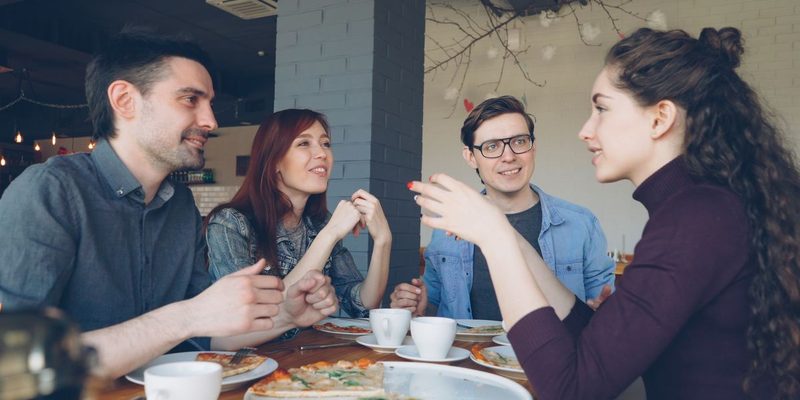 Meet Straight Singles over Dinner in Scunthorpe