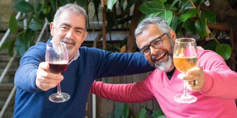 Meet Gay Singles over Drinks in Devizes