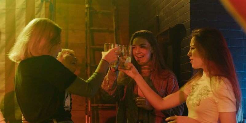 Meet New People over Drinks in Corby