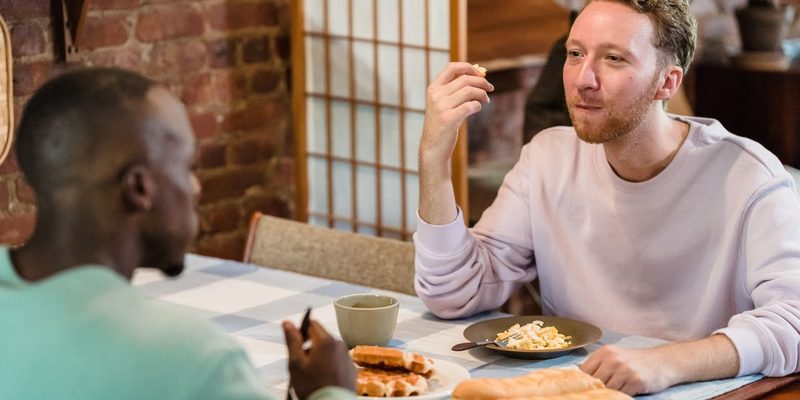 Meet Gay Singles over Lunch in Coventry
